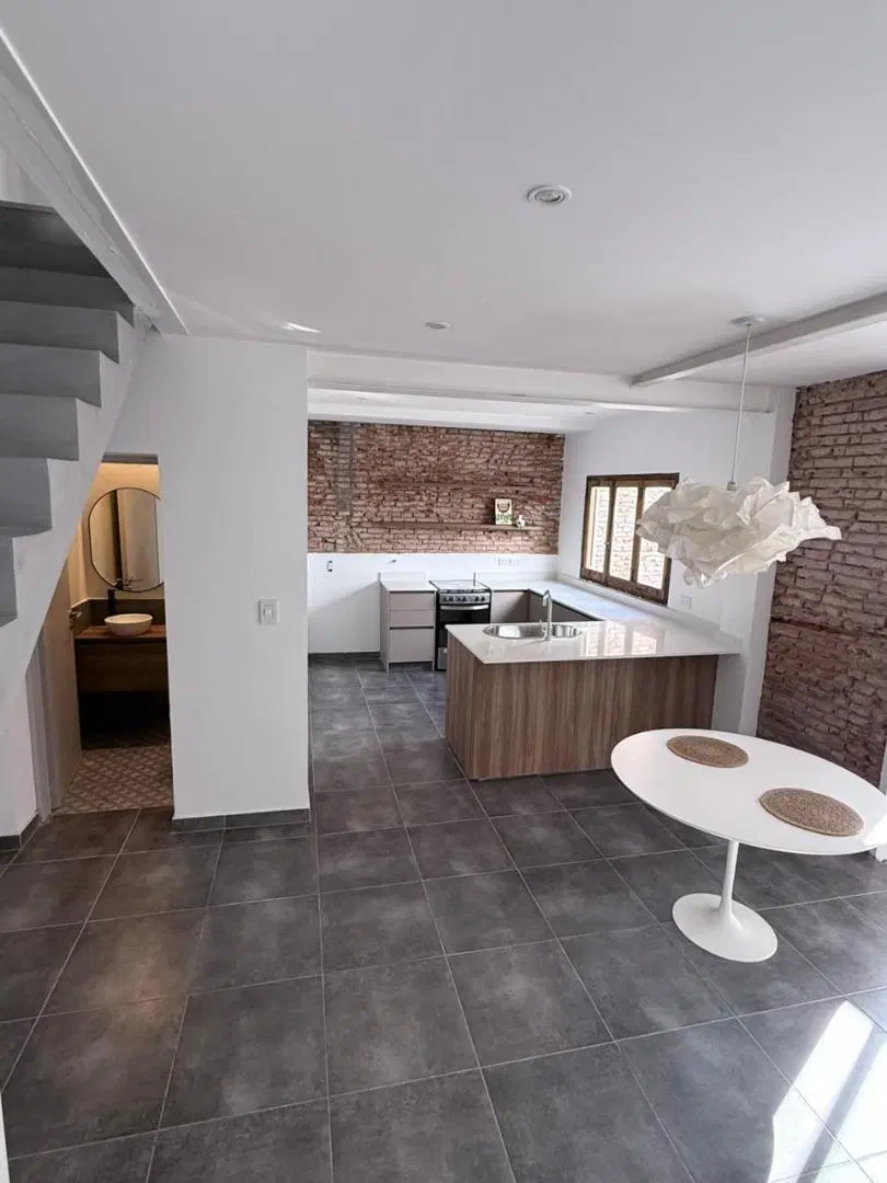 Casa de pasillo reciclada 3