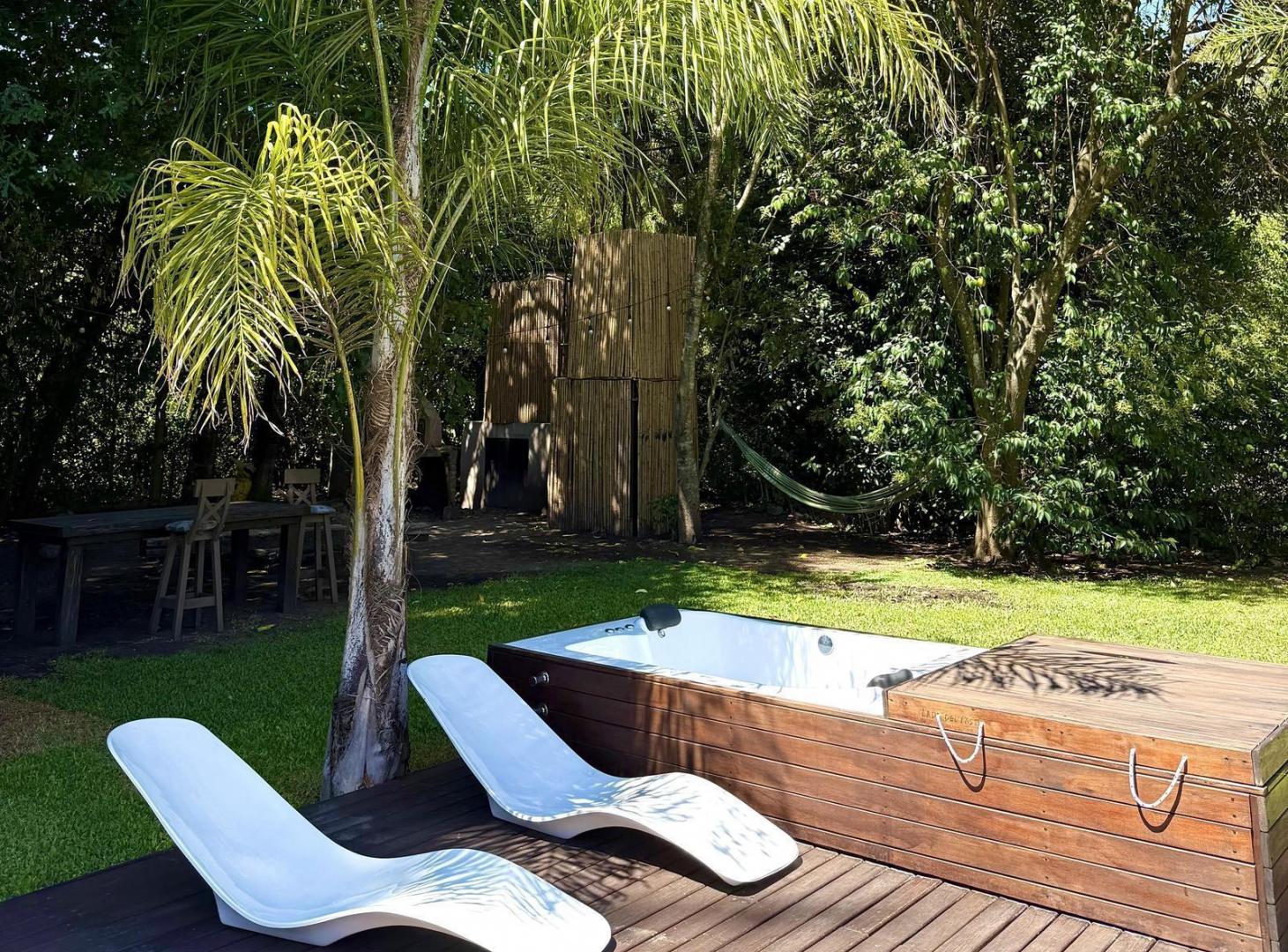 Foto de Hotel Boutique en Venta en Pilar con renta operativa, piscina y cowork, imagen 5
