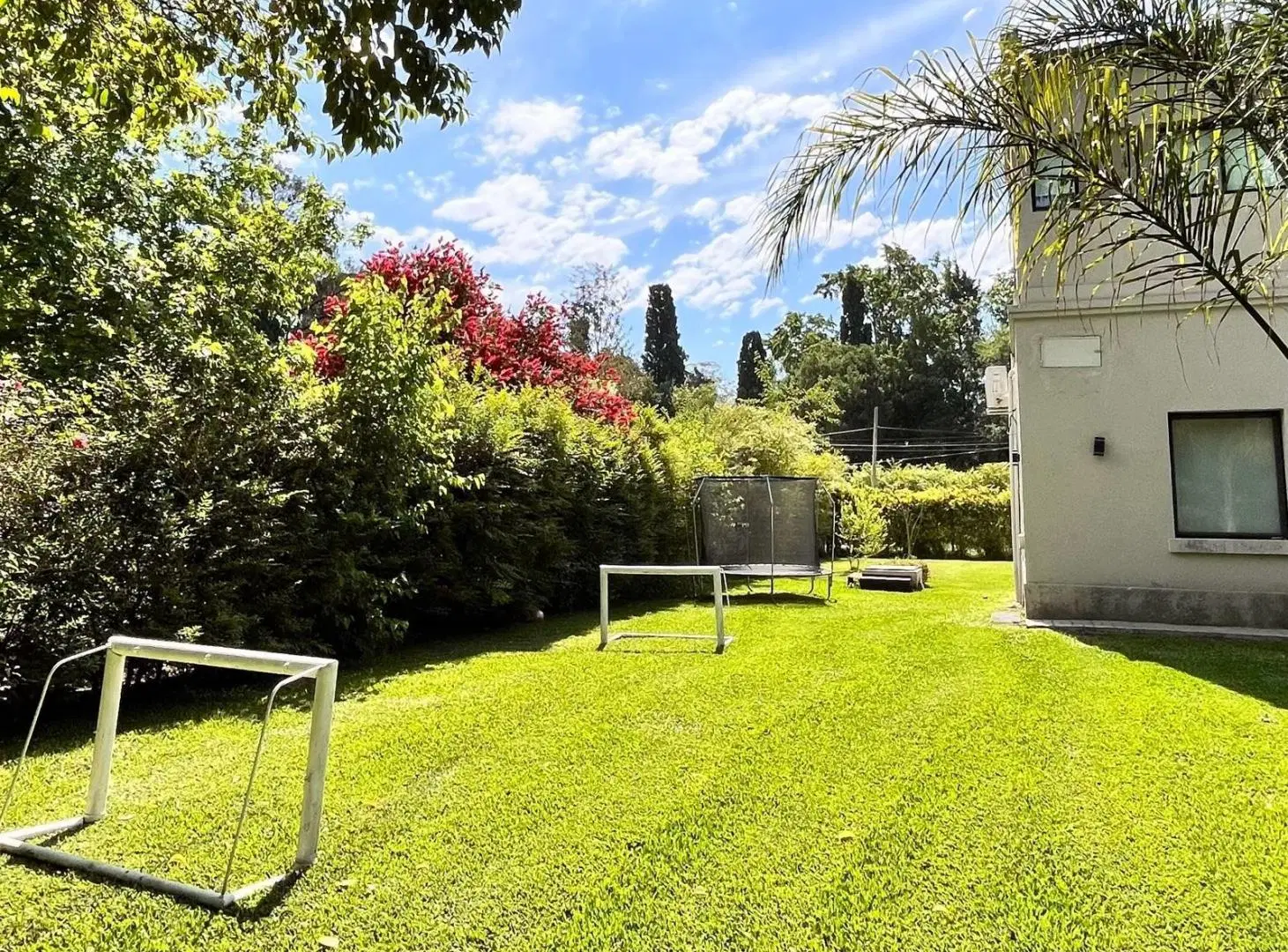 Hotel Boutique en Venta en Pilar con renta operativa, piscina y cowork 4
