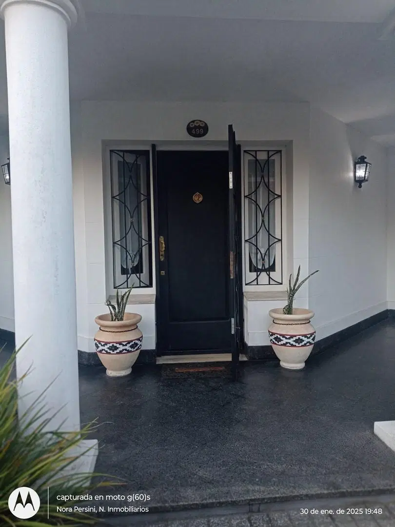 Casa Chalet  en Alquiler en Bernal, Quilmes, G.B.A. Zona Sur 5