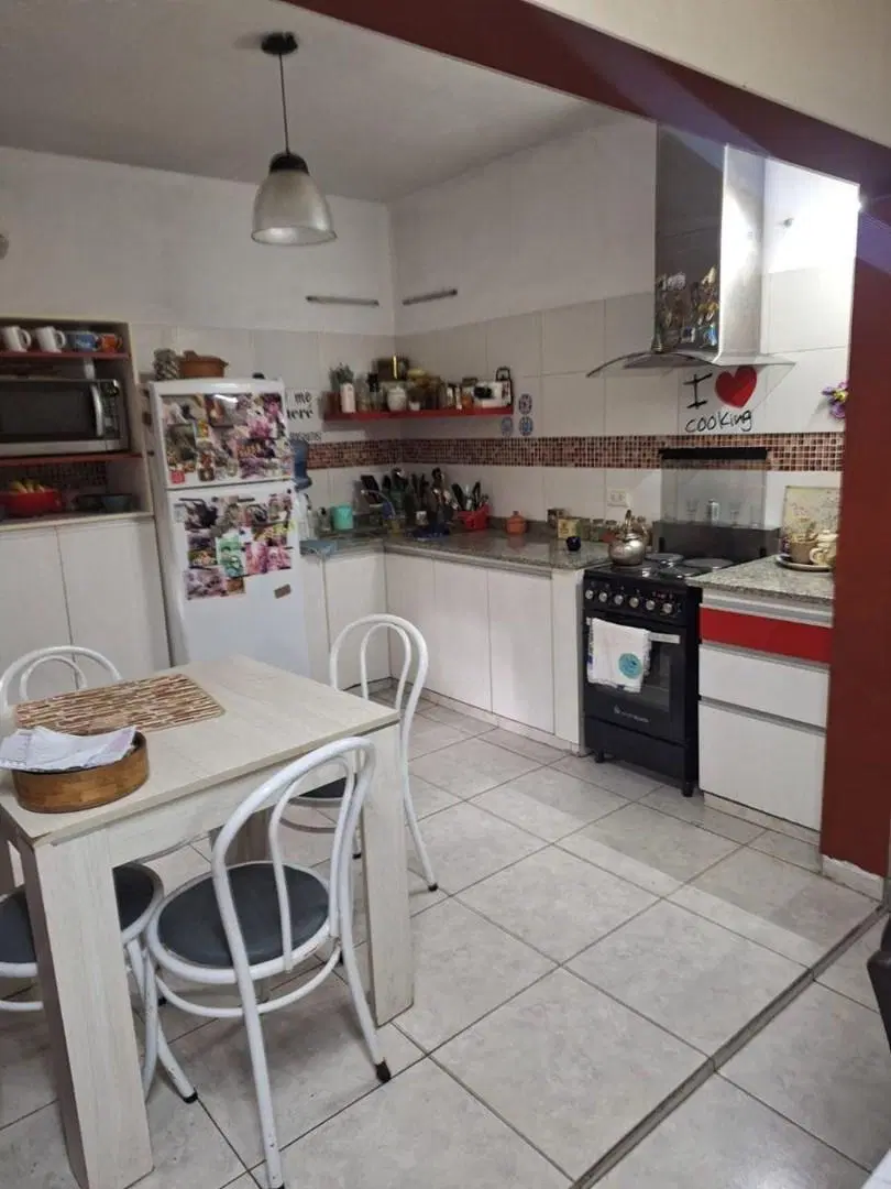 Departamento PH  en Venta en Berazategui, G.B.A. Zona Sur, Argentina 3