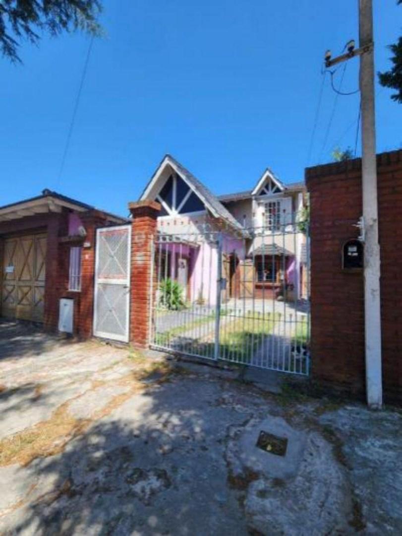 Foto de Casa Chalet en Venta en Lomas de Zamora, G.B.A. Zona Sur, Argentina, imagen 4