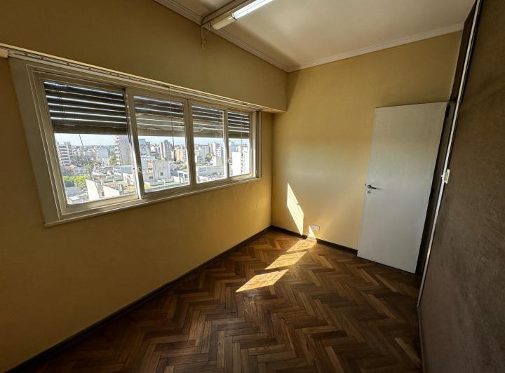 Oportunidad En Venta 2 Ambientes, Moron Centro 1