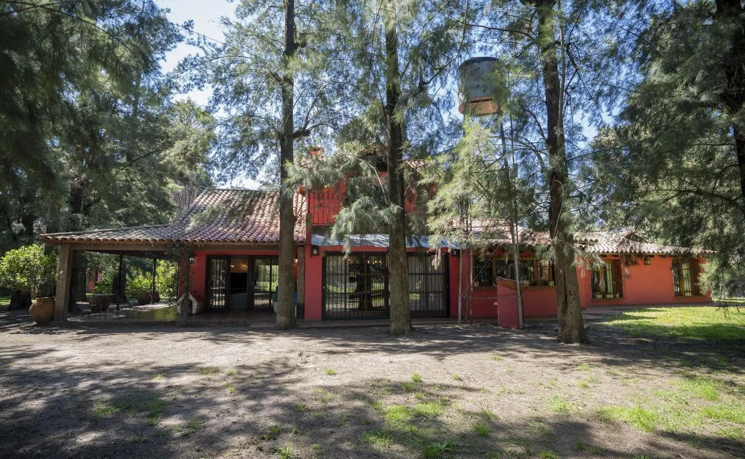 Casa Exclusiva En Venta Estilo Unico 2