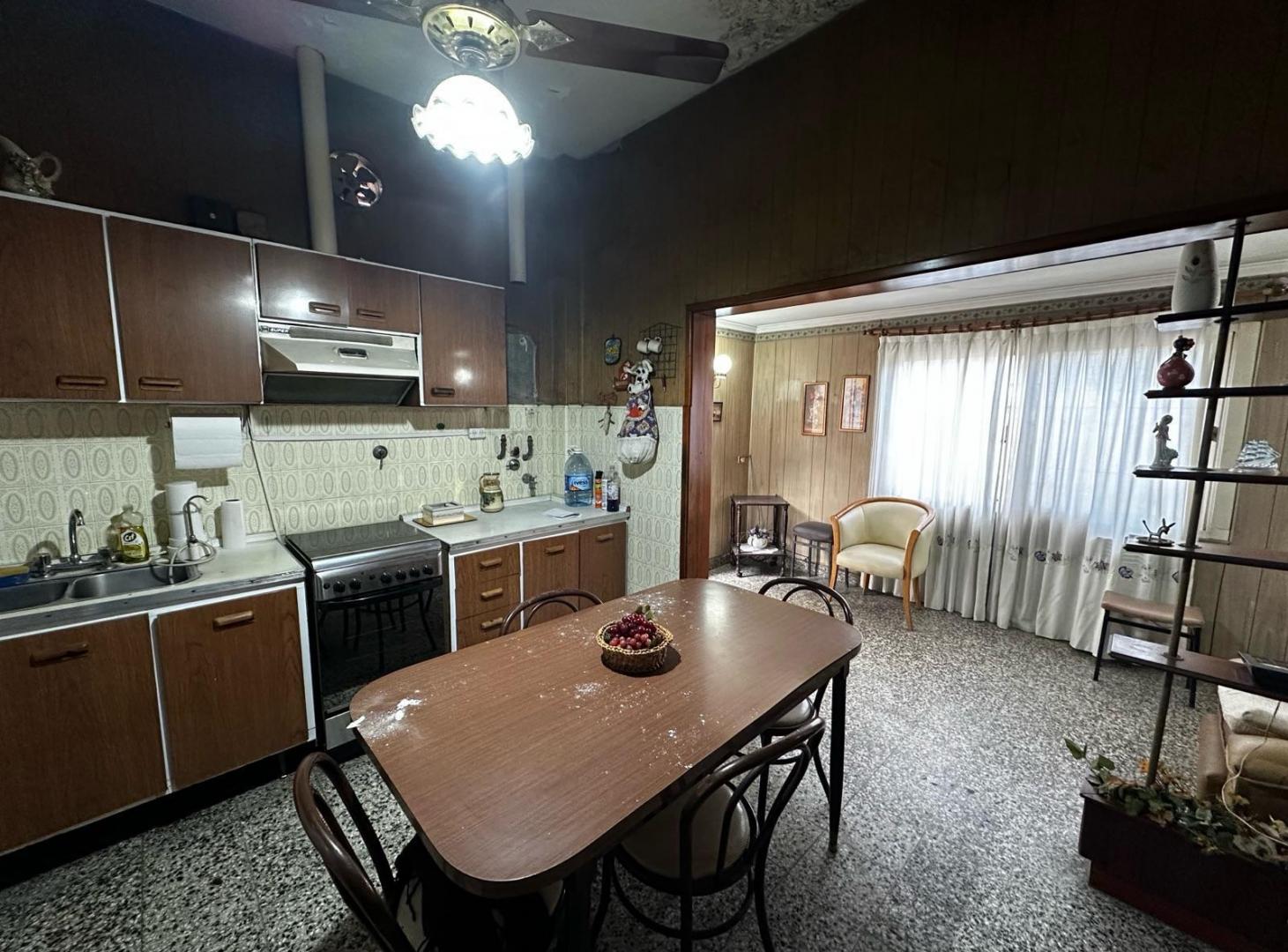 En Venta PH Al Frente Con Patio APTO CREDITO