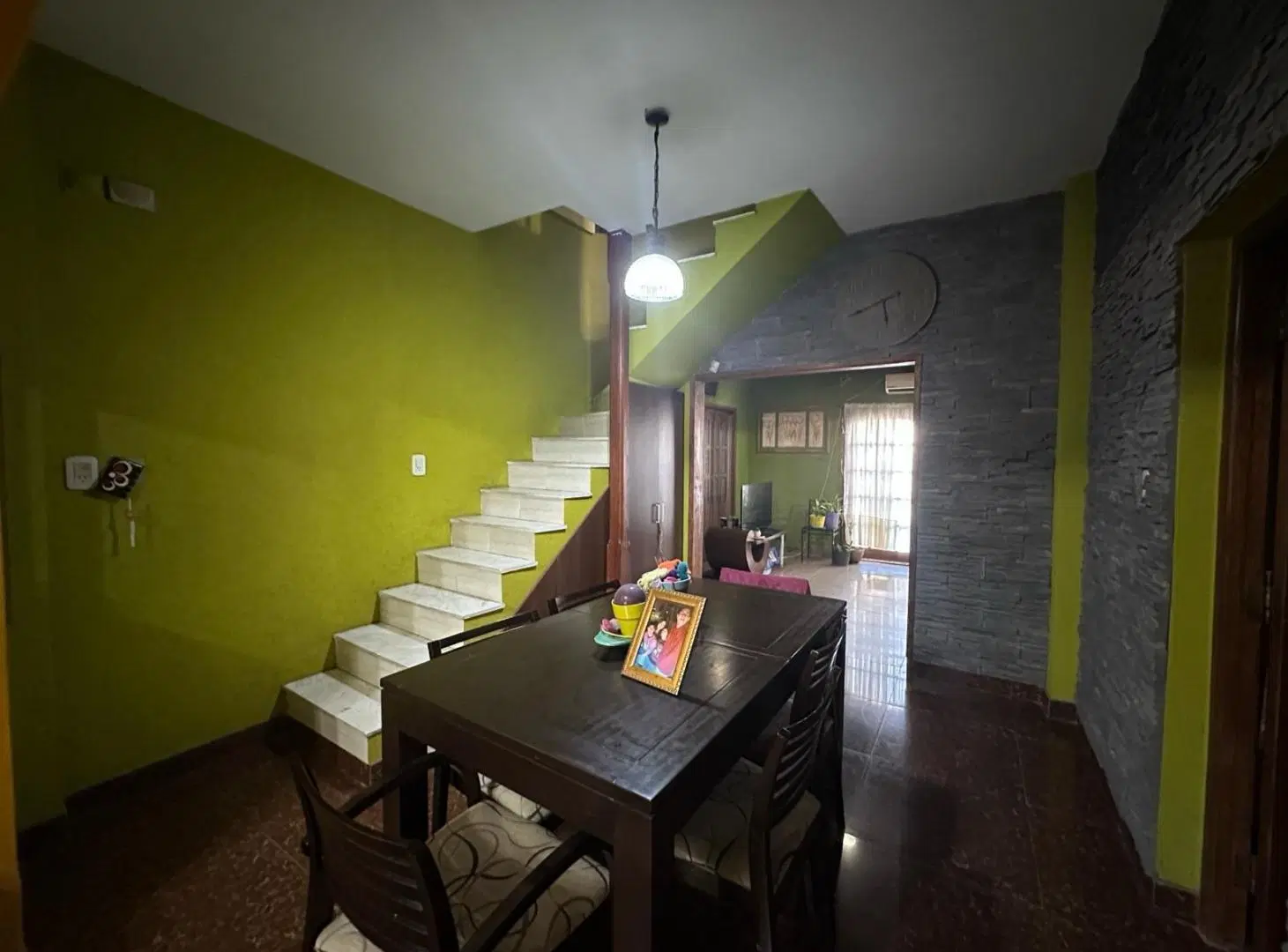 En Venta Casa 5 Dormitorios   Pileta 5