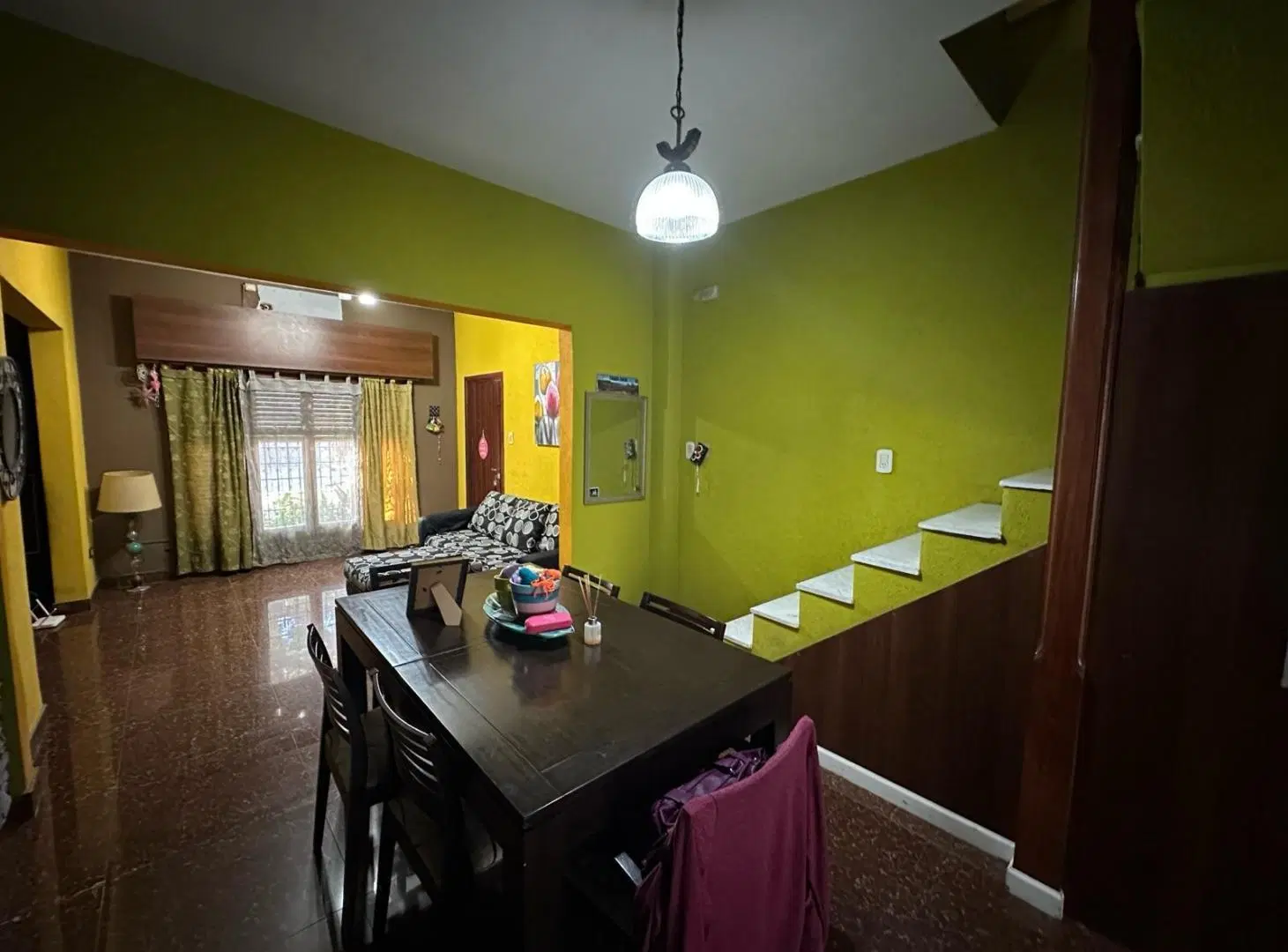 En Venta Casa 5 Dormitorios   Pileta 3