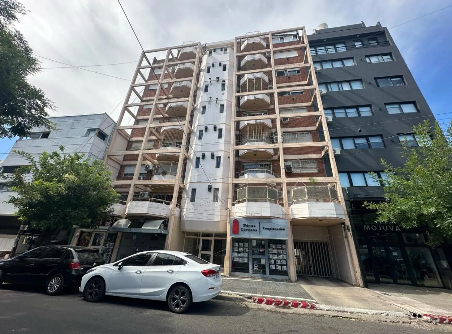 En Venta 2 Ambientes Cochera Descubierta 1