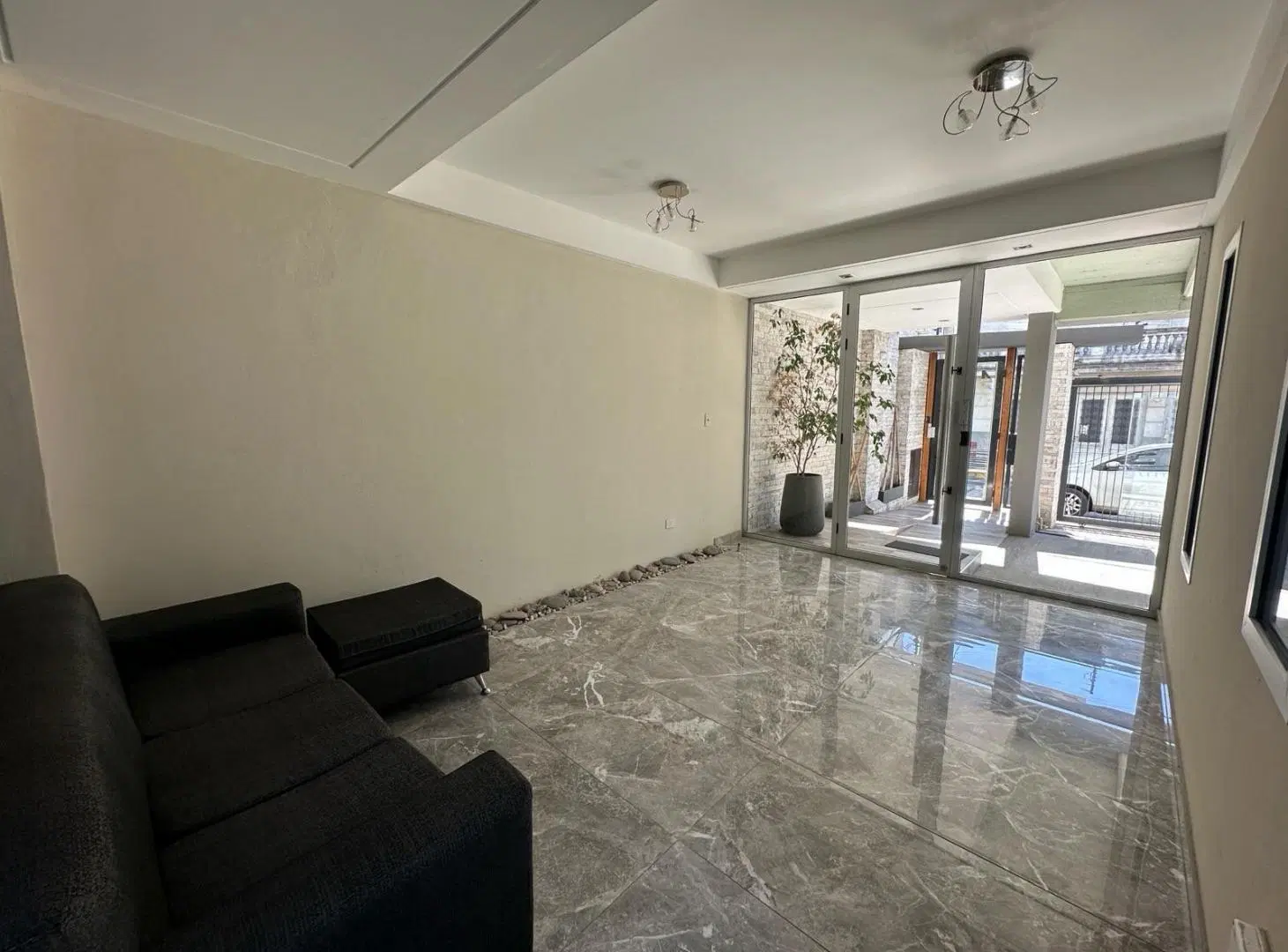 2 Ambientes Con Balcon En Alquiler 3A 2