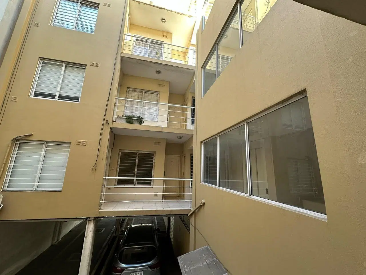 En Venta Oportunidad 2 Ambientes Con Cochera Amplia 8