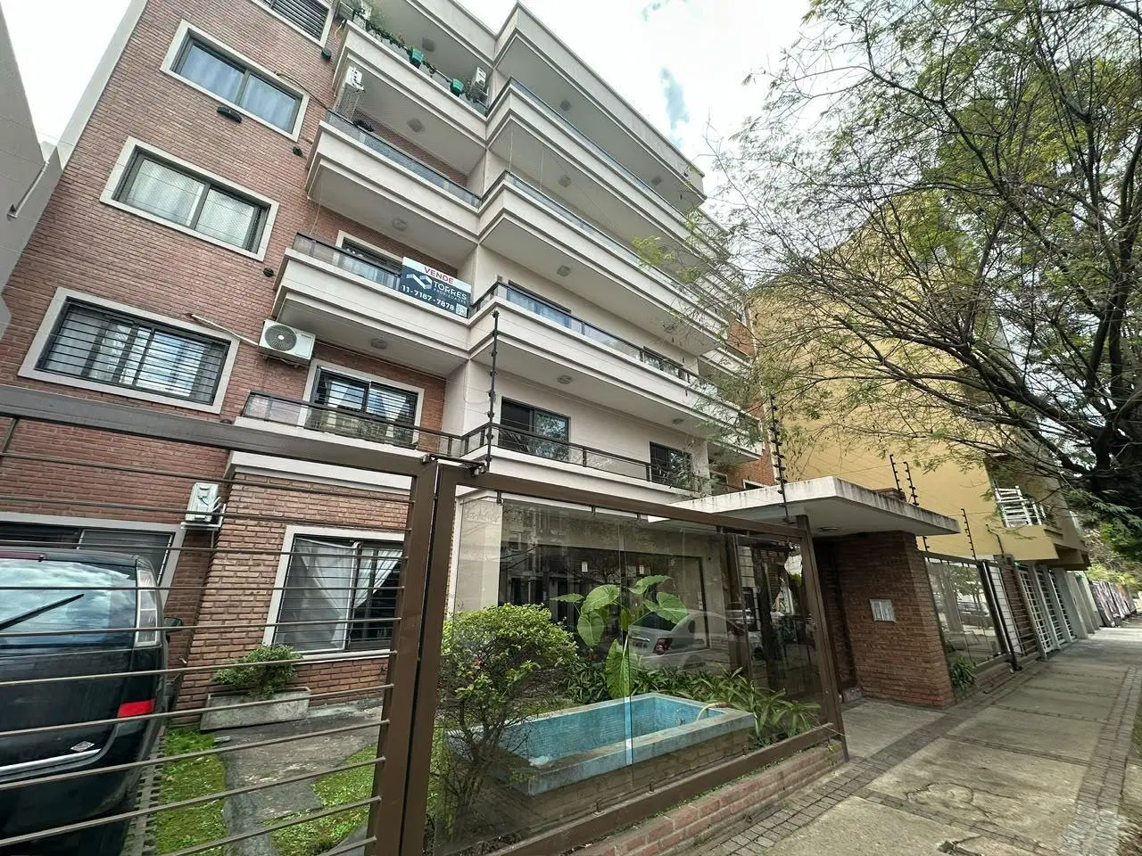 En Venta o Alquiler 2 Ambientes Con Cochera 2