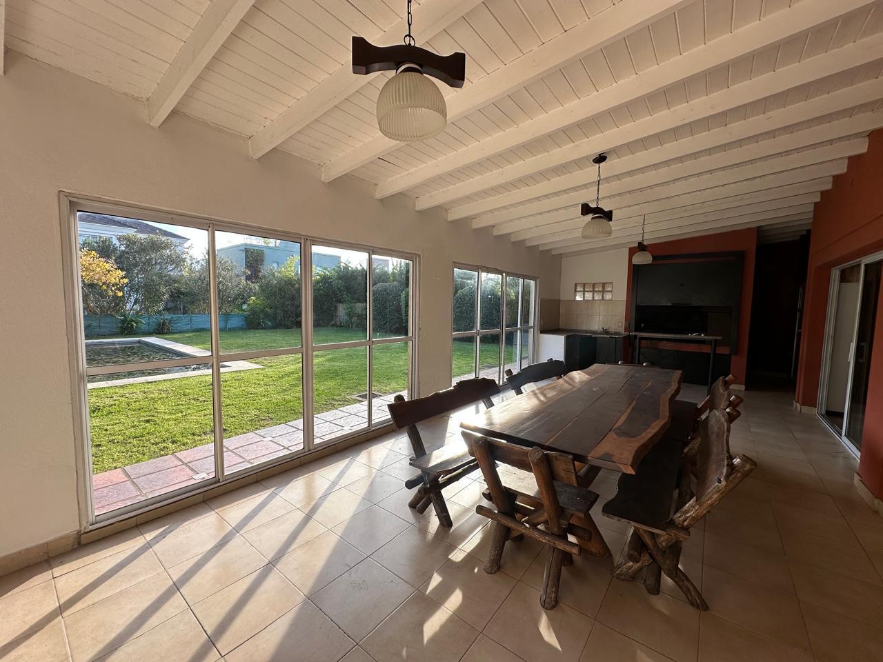 Foto de En Venta Casa Barrio Privado Altos Del Sol, imagen 1