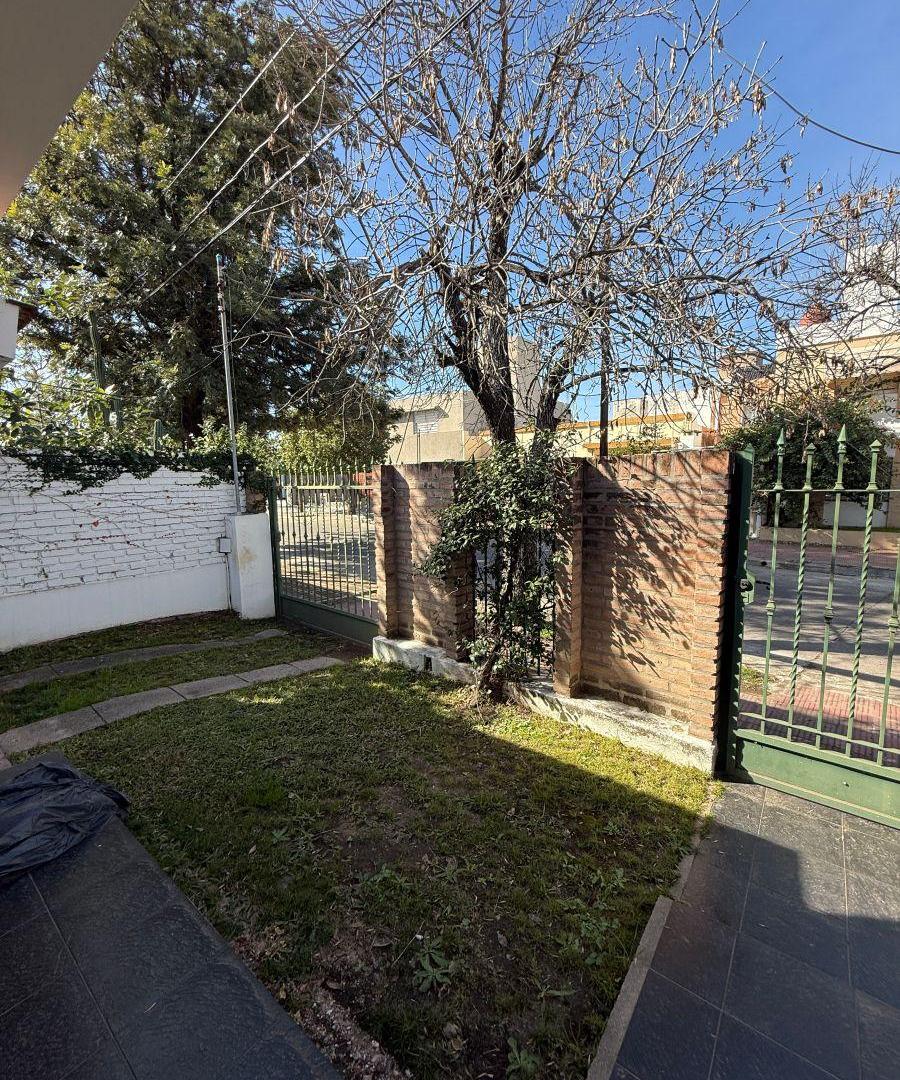 Foto de Casa en venta - Cerro de las Rosas, 3 dormitorios. Una sola planta., imagen 3