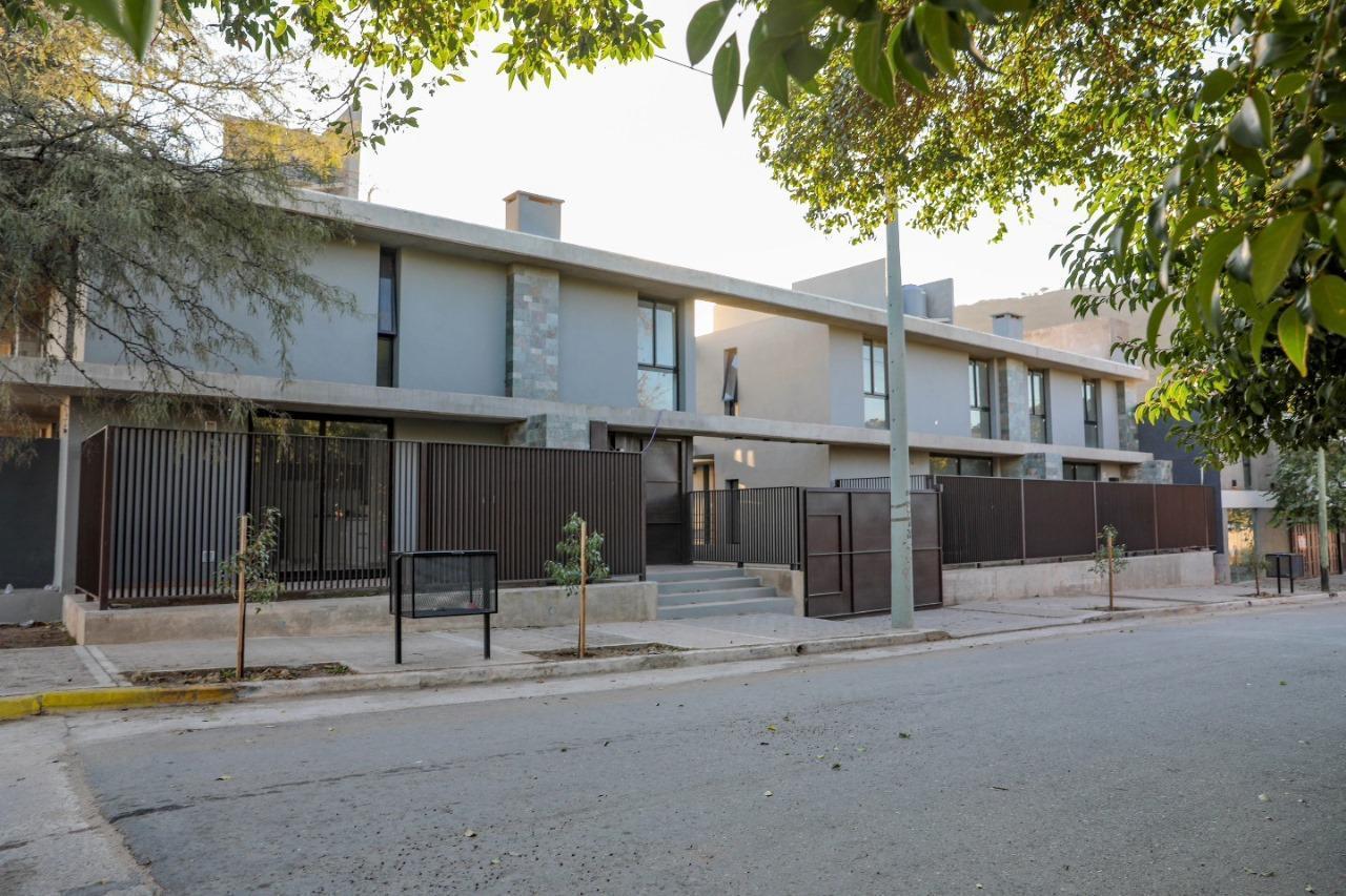 ALQUILER DUPLEX 2 DORMITORIOS - HOUSING LA CALERA