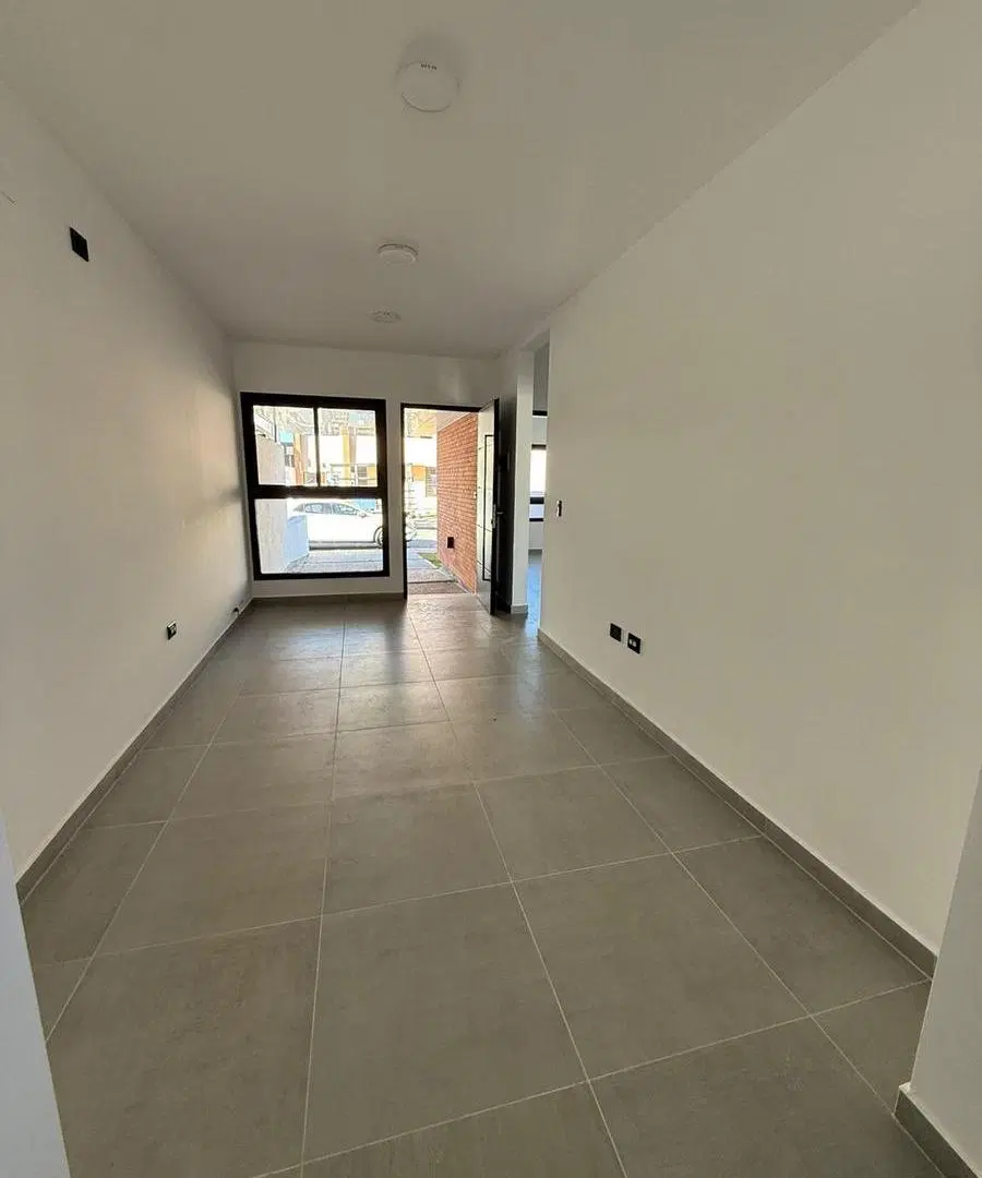 Venta Dúplex a Estrenar 2 Dormitorios con Cochera | Brisas de Manantiales 4