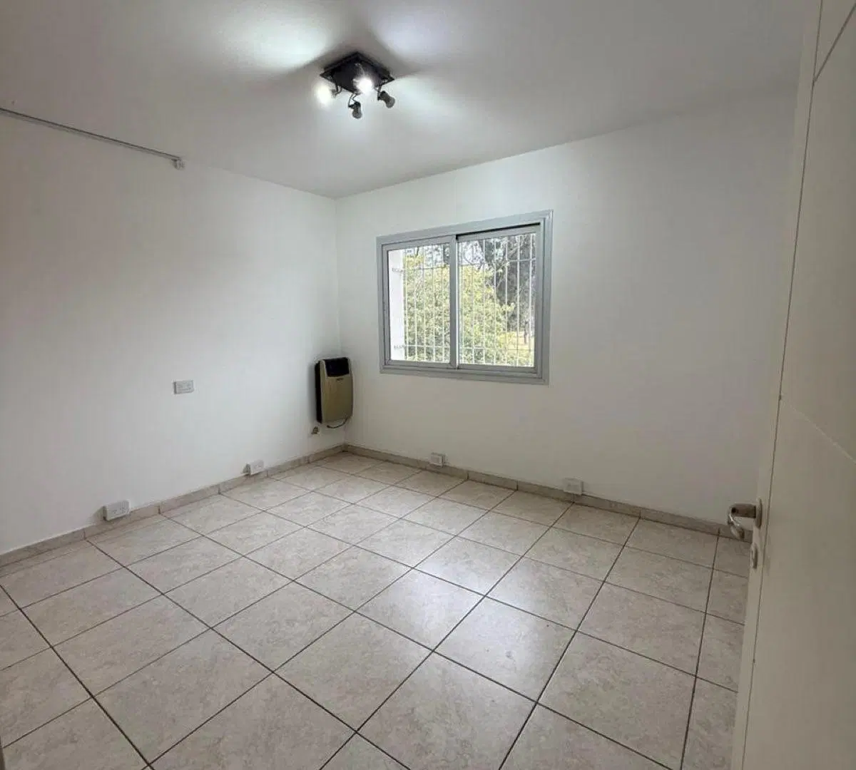 Dúplex 3 Dorm. en Jardines del Jockey | Muy Luminoso | Excelente ubicación | Apto Crédito 8