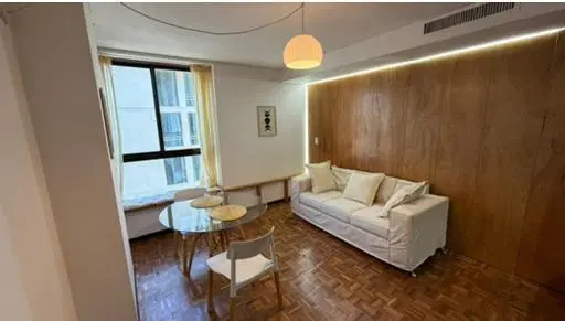 Departamento Centro de Córdoba, Plaza San Martín 5