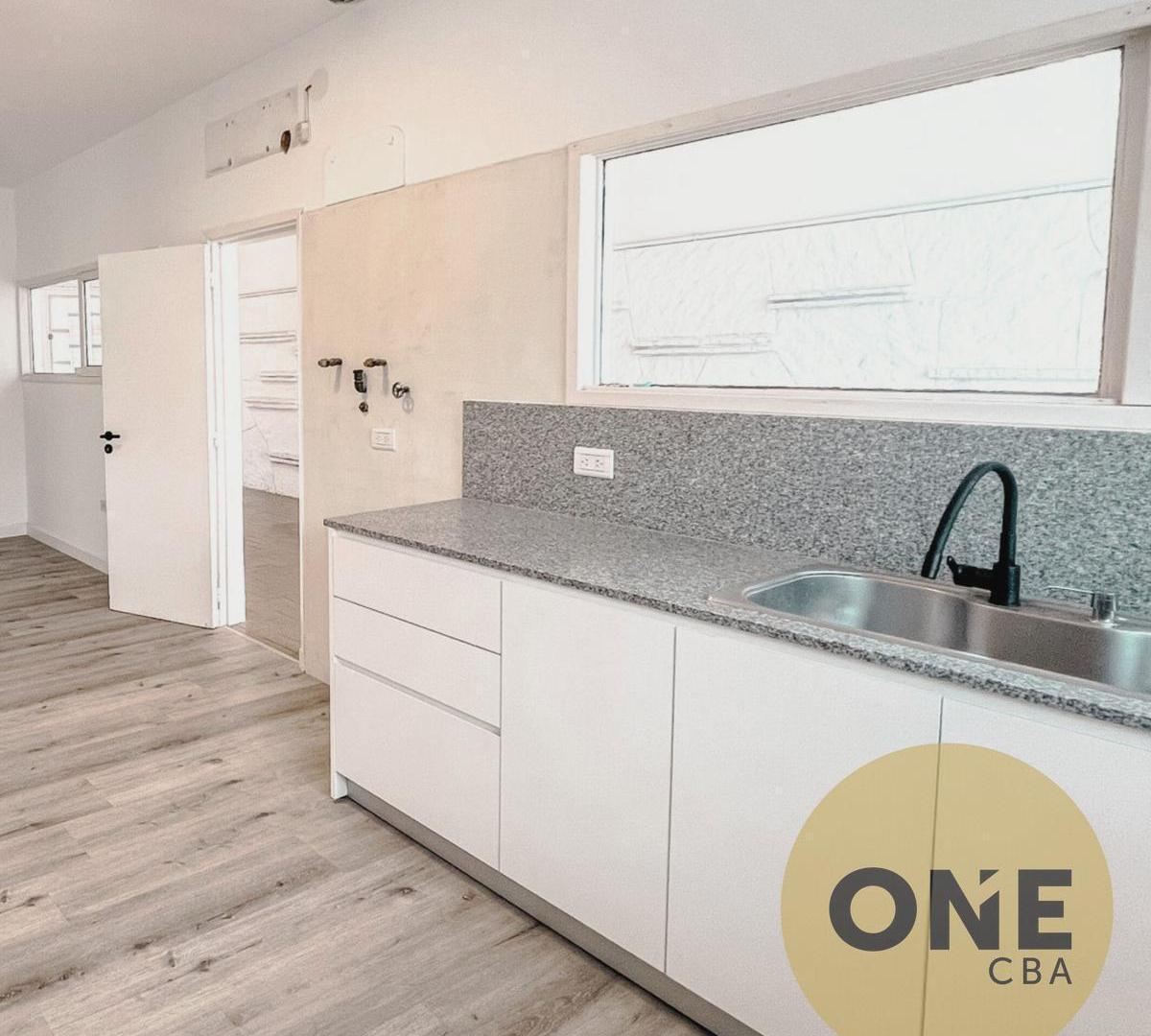 Foto de CASA RESTAURADA A NUEVA | 3 DORMITORIOS | APTA CREDITO, imagen 1
