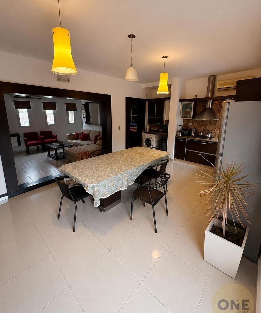 Foto de ALTOS DE LA CALERA, Casa en venta en la mejor zona de La Calera, apto, imagen 1