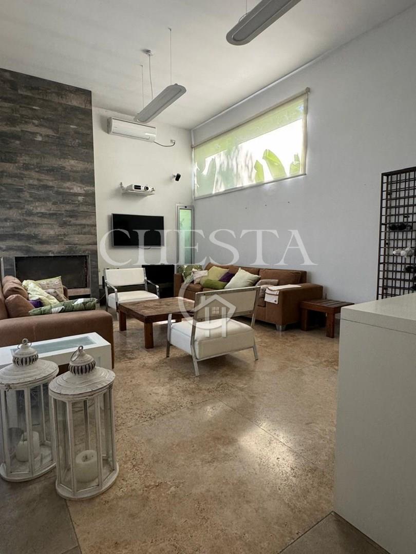 VENTA DE ESPECTACULAR CASA en Campo Grande, Pilar, G.B.A. Zona Norte