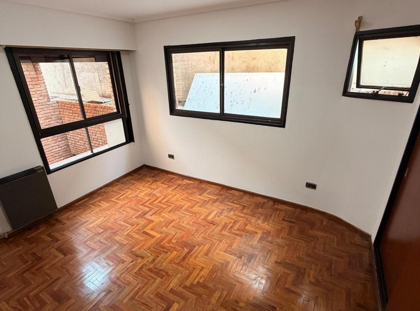 Foto de 1 Dormitorio con cochera - Balcarce 454 - Nueva Cordoba, imagen 5