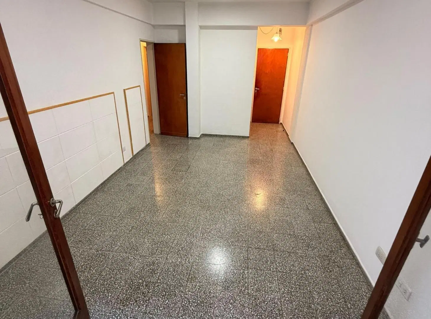1 Dormitorio 2 Patios - Buenos Aires 1435 - Nueva Córdoba 3