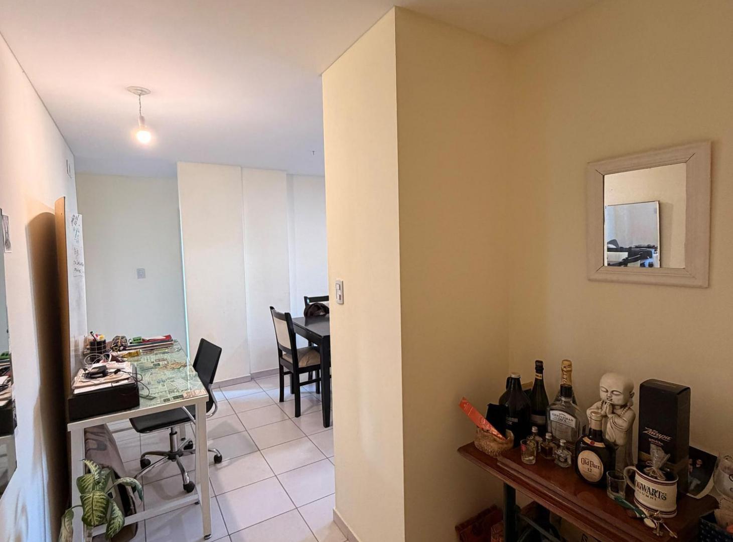 Foto de 2 Dormitros 2 Baños - Av. Velez Sarsfield 840 - Nueva Cordoba, imagen 2