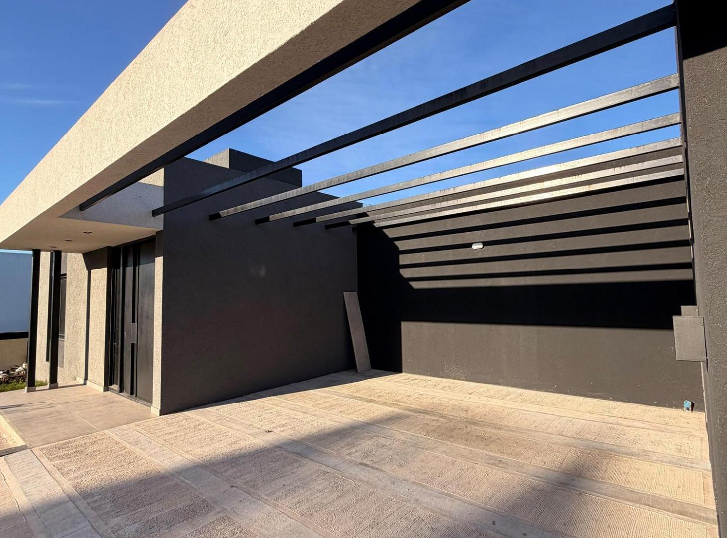 Foto de Casa a Estrenar en Venta Las Cañitas Barrio Privado Apta Crédito, imagen 2