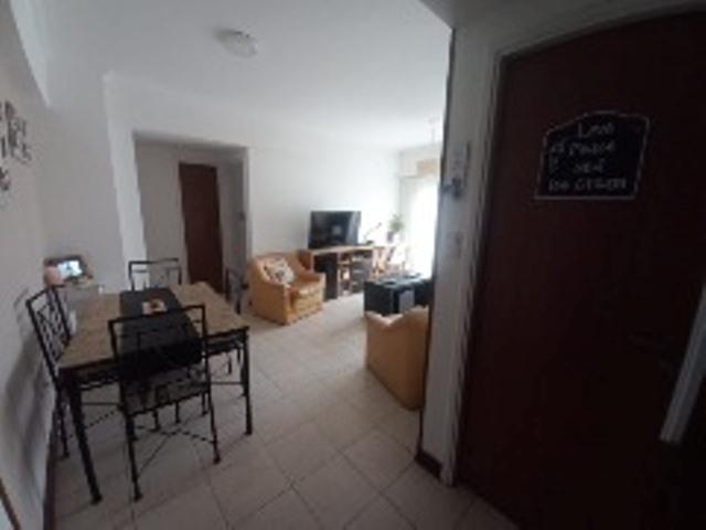 Departamento 2 Amb Al Frente - Barrio La Perla 3