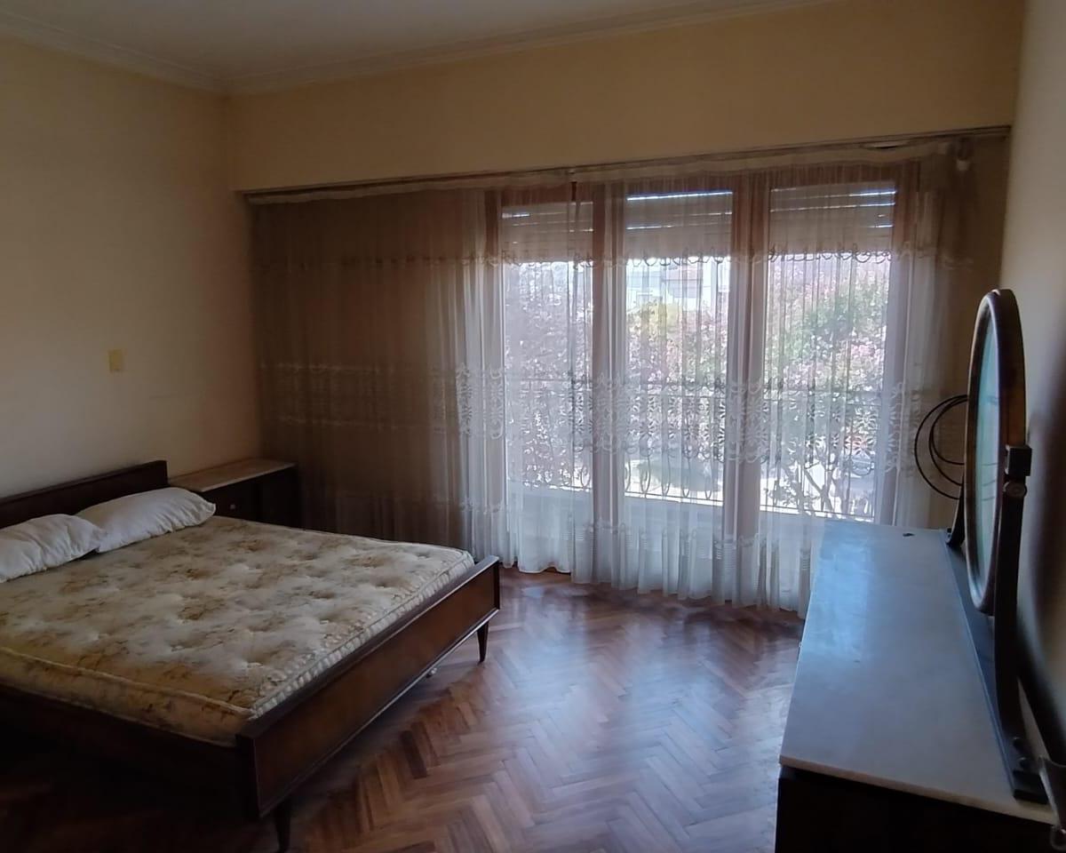 Foto de VENTA CASA 4 AMB ZONA 14 DE JULIO Y QUINTANA, imagen 4