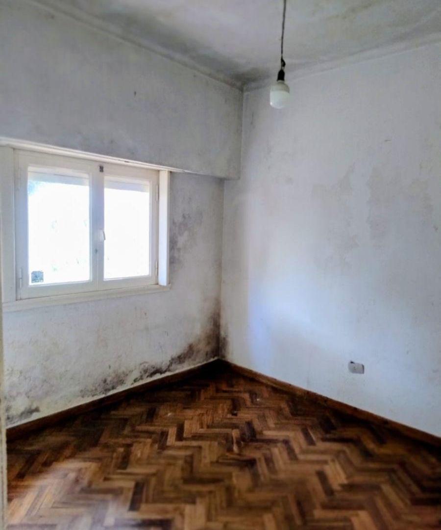 Foto de VENTA CASA 3 AMBIENTES ZONA NAPOLES AL 6800, imagen 2