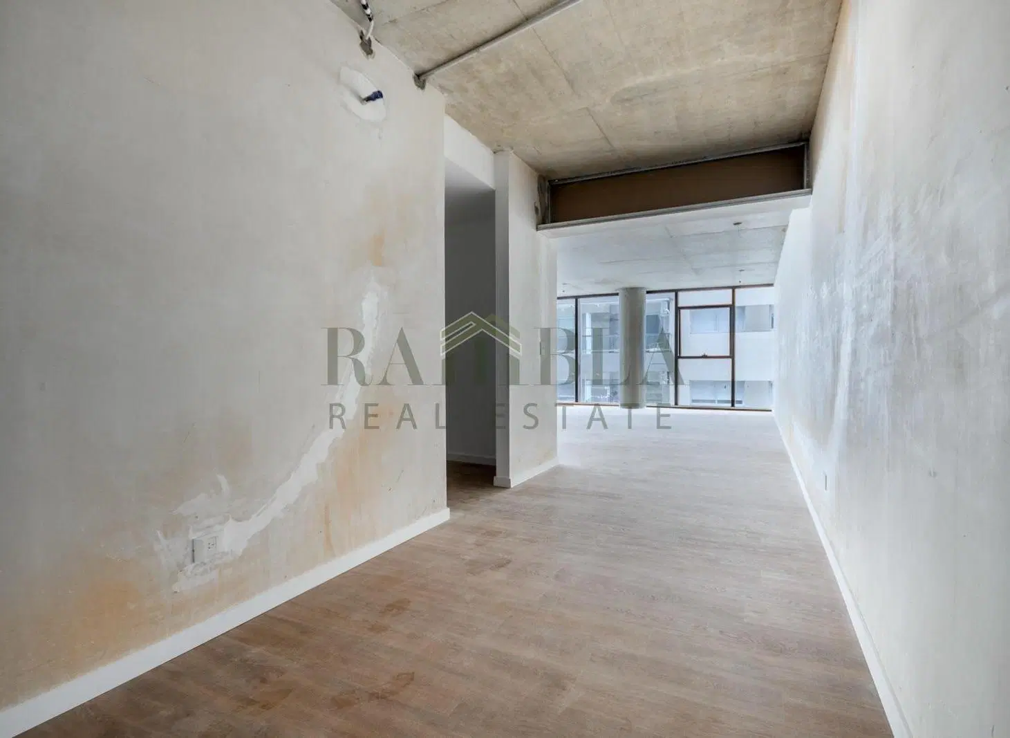OFICINA DE CATEGORIA LUMIERE LIBERTADOR - 2 COCHERAS Y SEGURIDAD 24/7- ENTREGA INMEDIATA 3