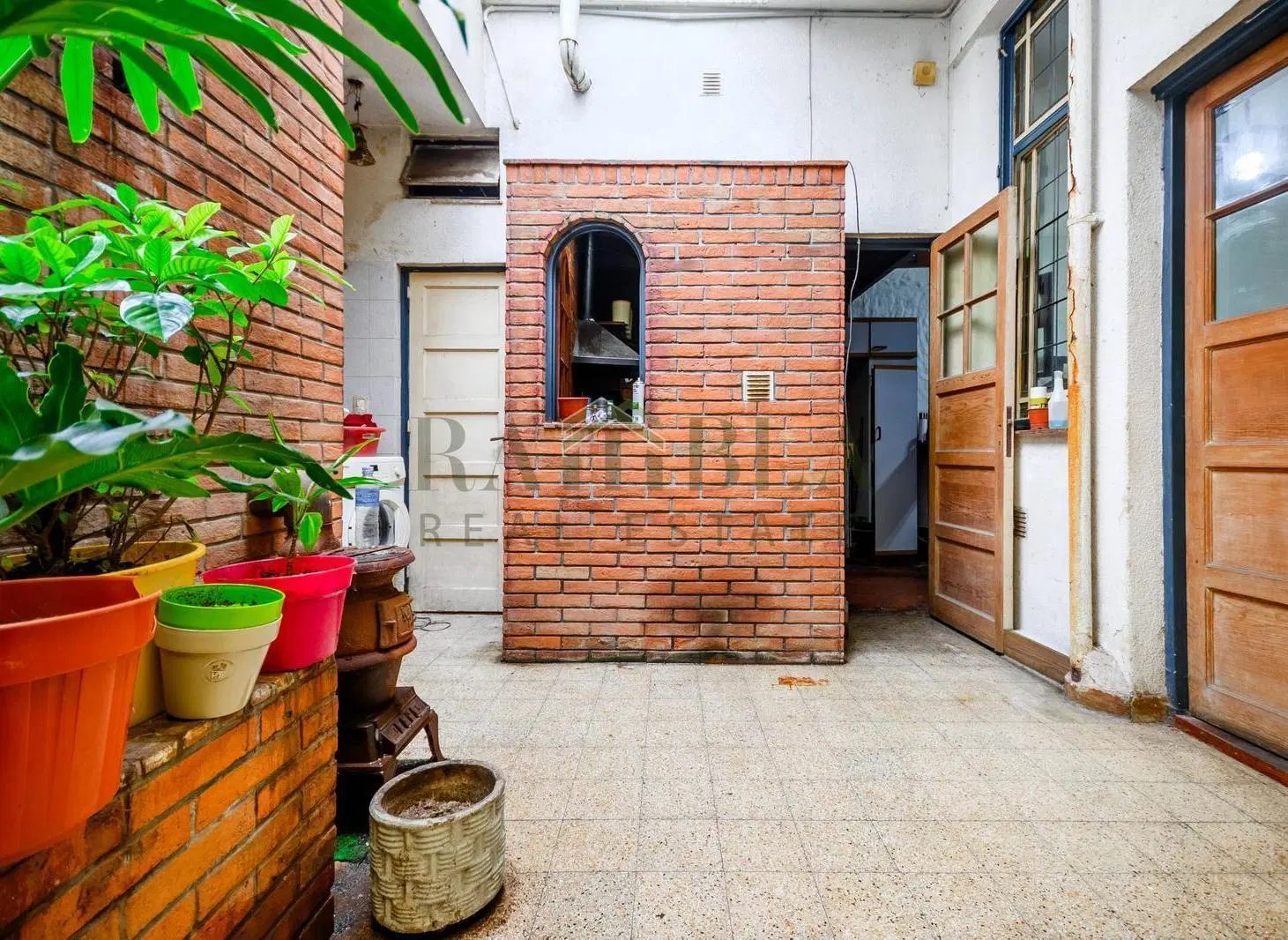 PH En Venta con Patio PB al frente Almagro 2