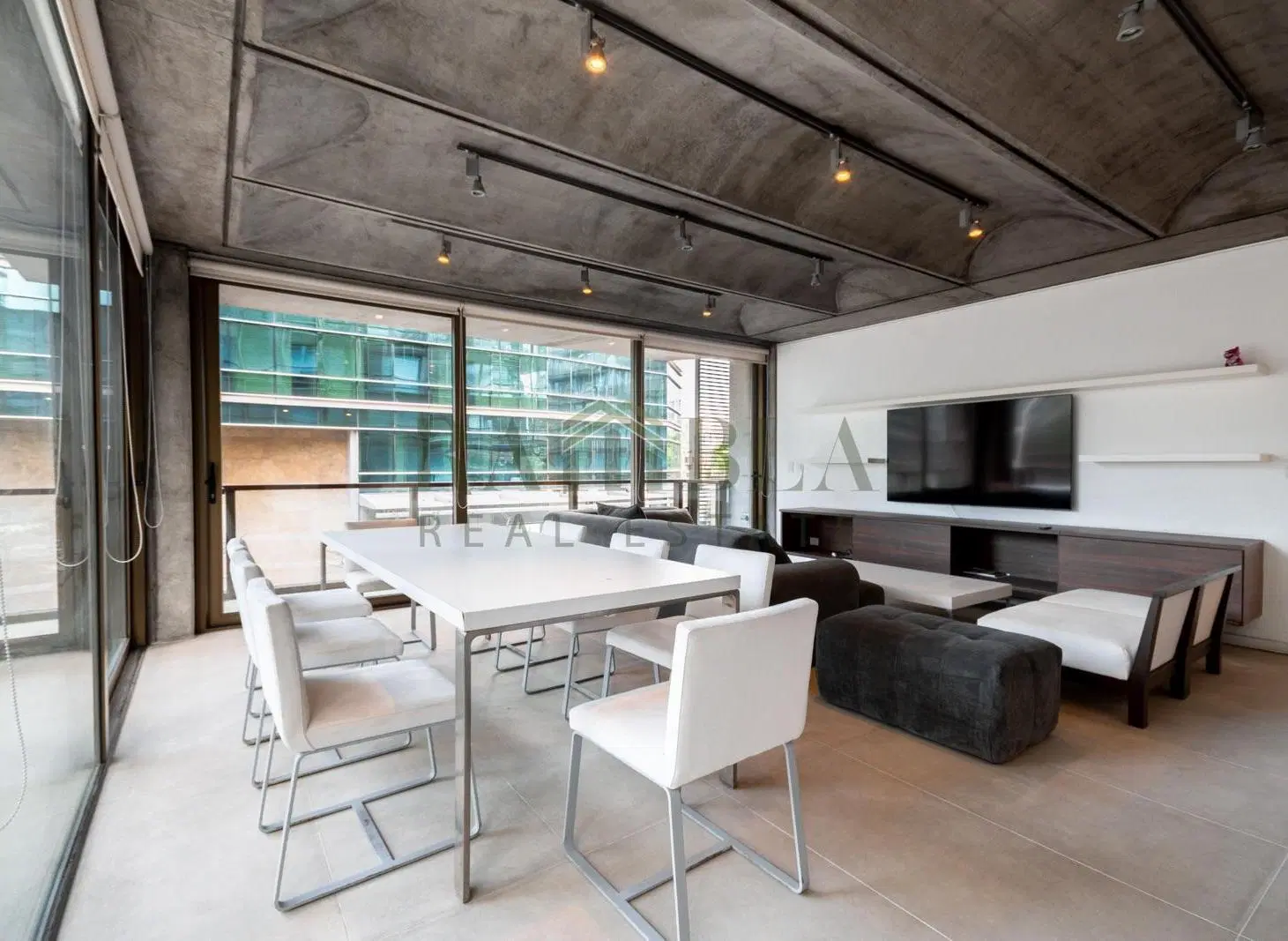 INCREIBLE DEPARTAMENTO 2 AMBIENTES CON COCHERA 100% EQUIPADO- ALEPH BY FAENA RESIDENCES- 3