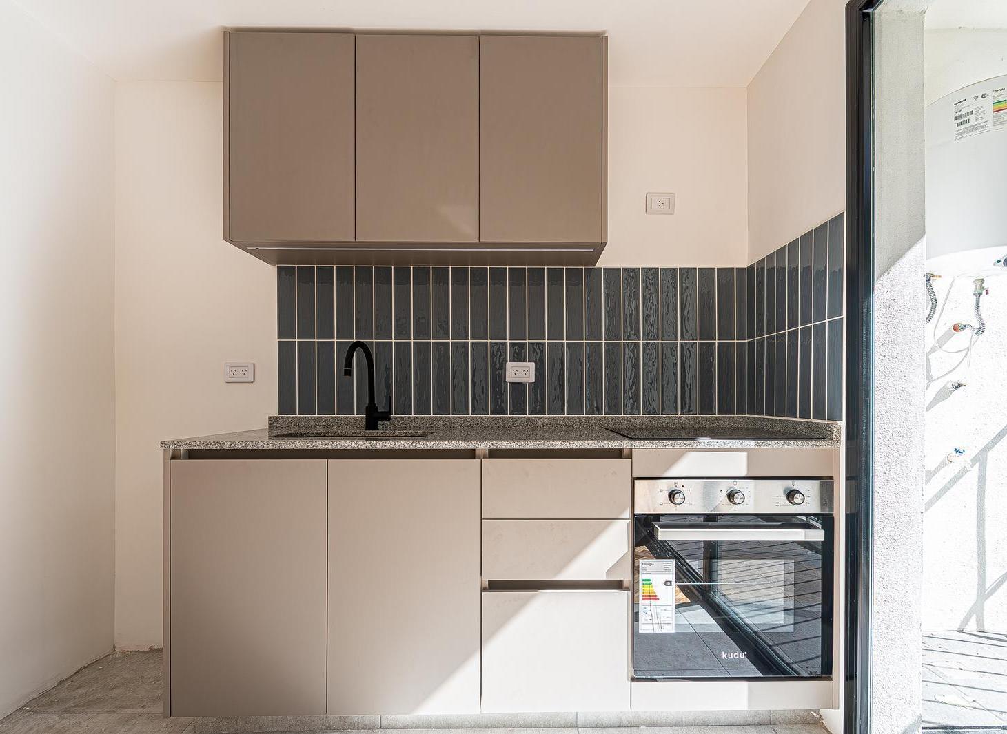 Foto de Departamento 2 Ambientes en Venta Refaccionado en Bajo Belgrano con, imagen 4