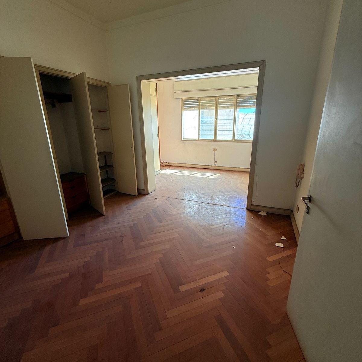 Venta Piso Completo Av Olmos Al 100 - Centro 1