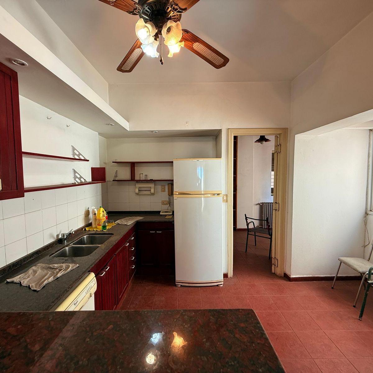 Venta Piso Completo Av Olmos Al 100 - Centro 4
