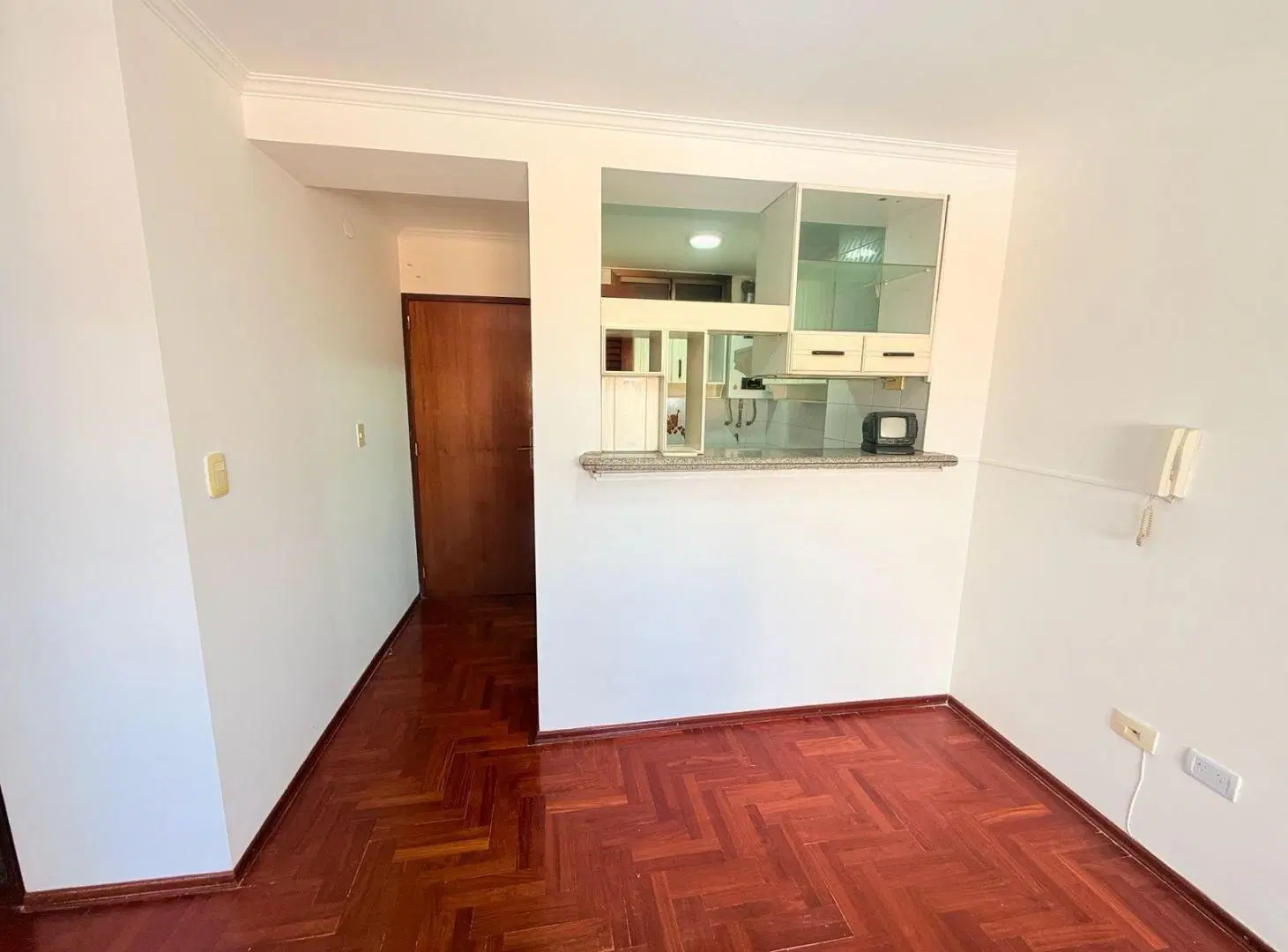Alquiler Departamento Centro 1 Dormitorio A metros de Cañada 3