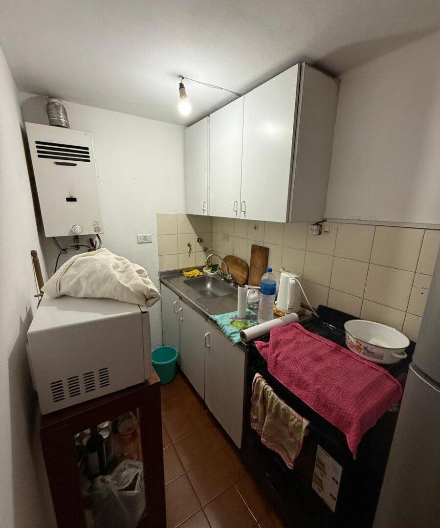 Foto de Departamento de 1 dormitorio al contrafrente con balcon. Ambrosio Olmos, imagen 5