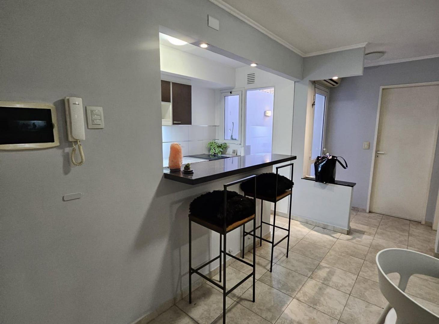 Foto de Departamento Amoblado - 1 dormitorio - Zona Centro, imagen 3