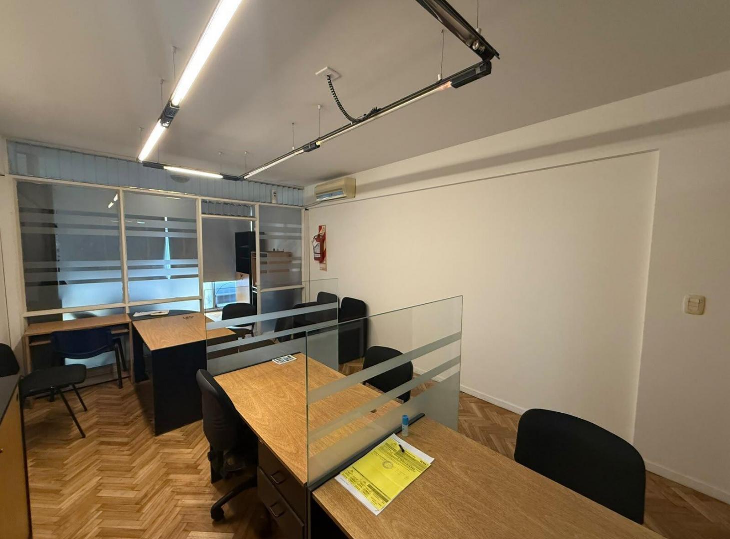 Foto de OFICINA EN VENTA MICROCENTRO, imagen 1
