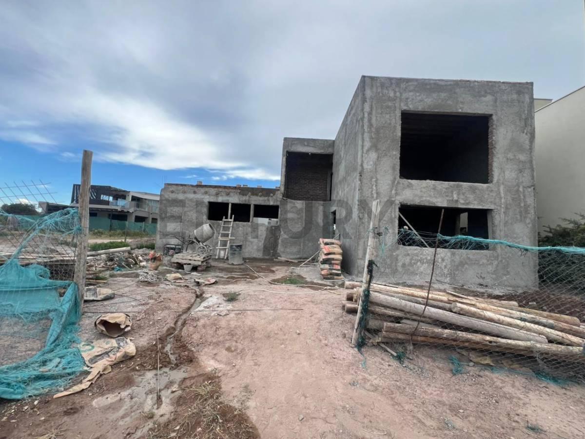 Century21lopez Vende Casa Estrenar en Barrio El Carrascal 3