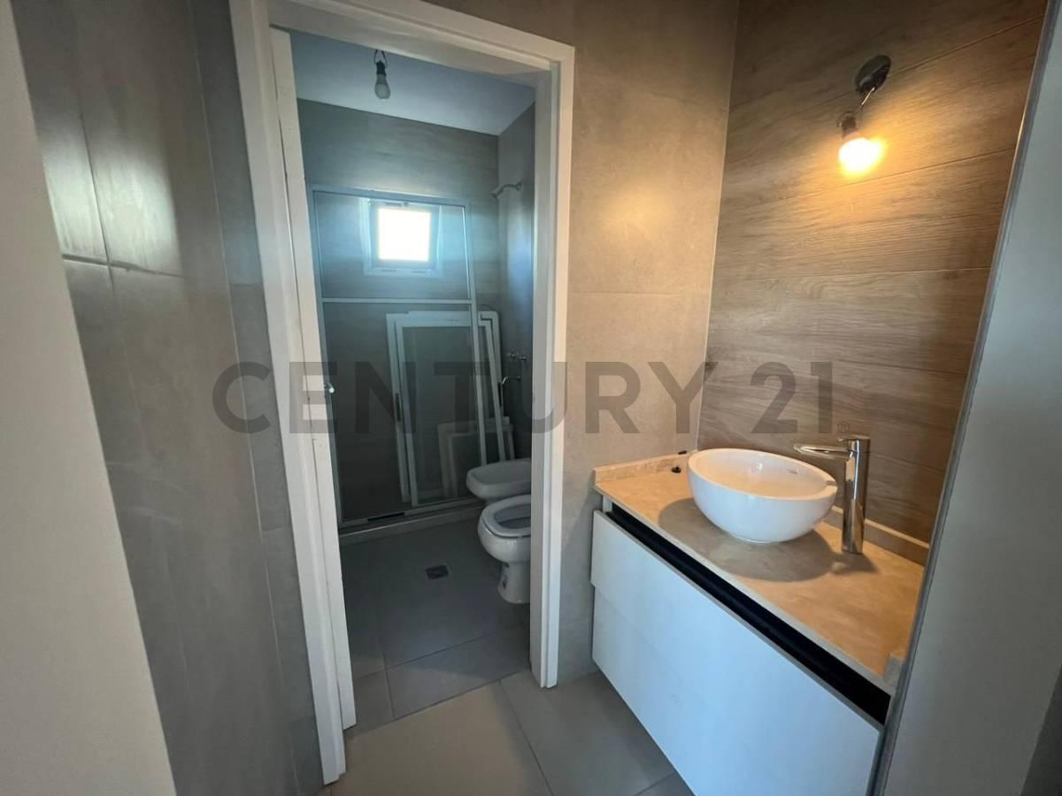 Century21lopez Vende Casa a Estrenar en B° Las Cortaderas 2 1
