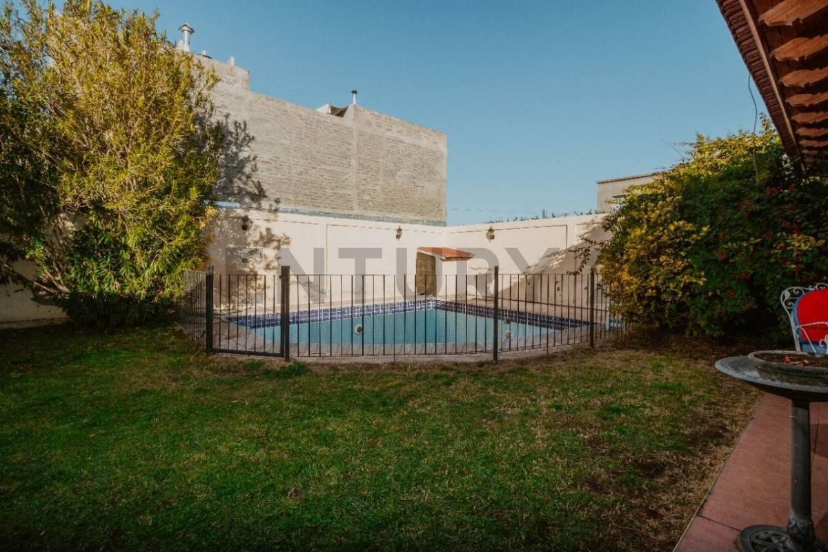 Venta de Casa en Barrio Las Magnolias, Villa Nueva Guaymallén Mendoza. 4
