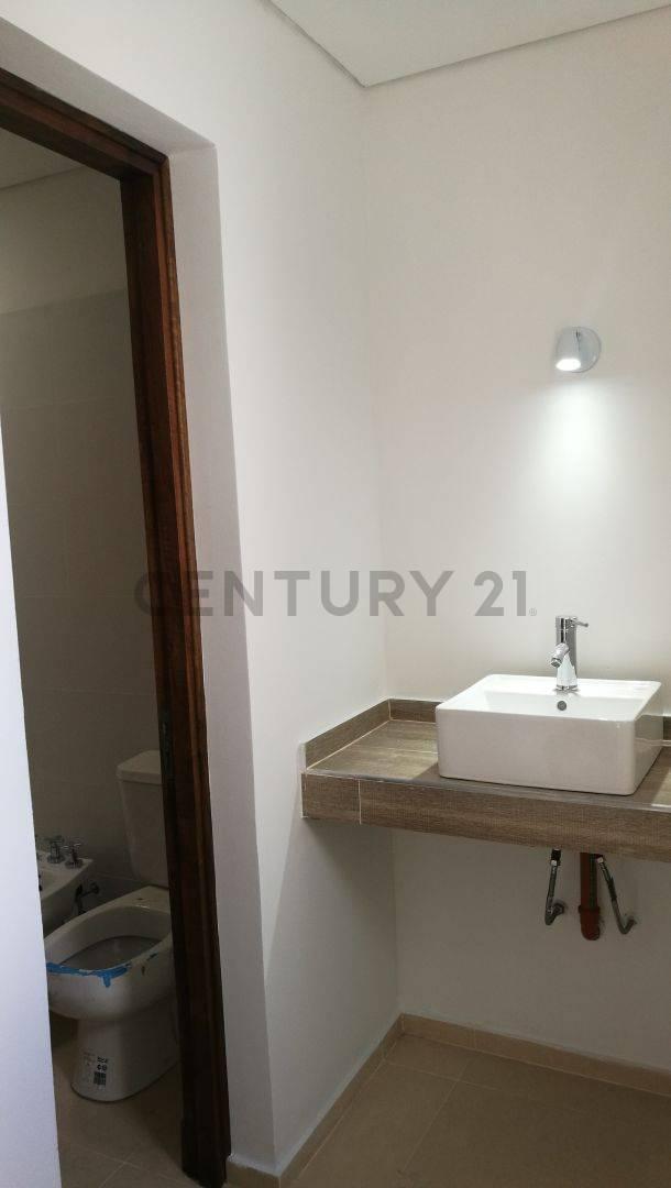 Venta Casa en Pozo - 3 Hab. + Estudio + 3 Baños Century 2. 2