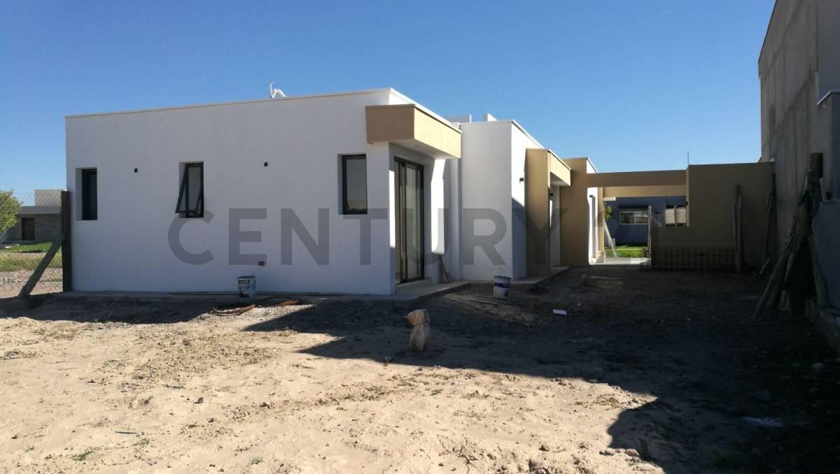 Venta Casa en Pozo - 3 Hab. + Estudio + 3 Baños Century 2. 3