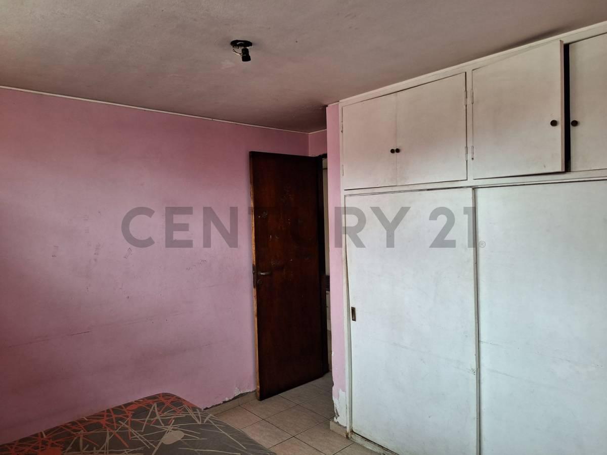 Venta Casa 3 Dorm. - Cochera y Patio Apta Crédito Hipotecario! Equipo Century 21. 2