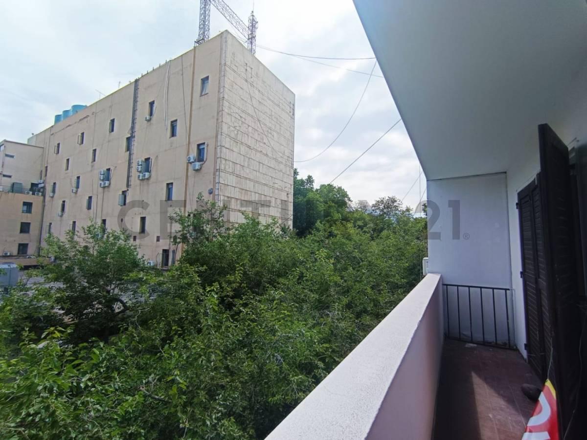 Venta de Semipiso Departamento 4 Ambientes, Barrio Cívico 5