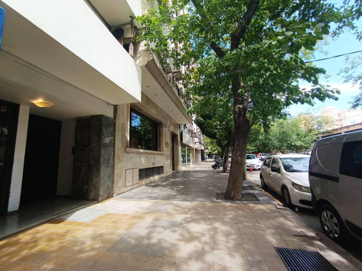 Venta de Semipiso Departamento 4 Ambientes, Barrio Cívico 3