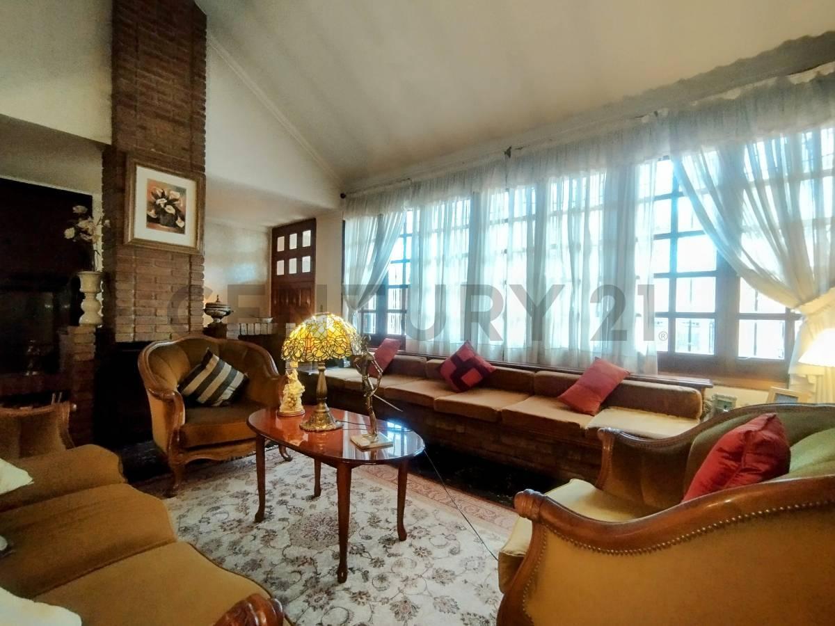Venta Casa. Godoy Cruz 2